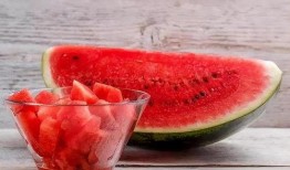 天津美院小网红吃瓜,揭秘校园八卦风云